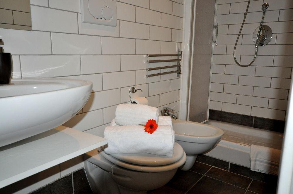 Le Suites Di Tevere Home روما المظهر الخارجي الصورة