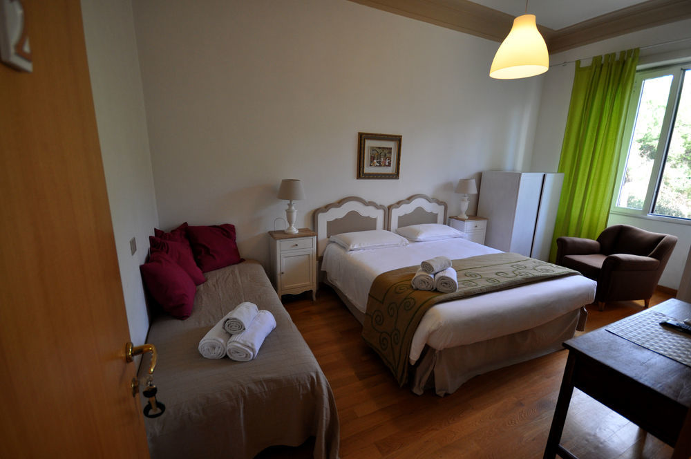 Le Suites Di Tevere Home روما المظهر الخارجي الصورة